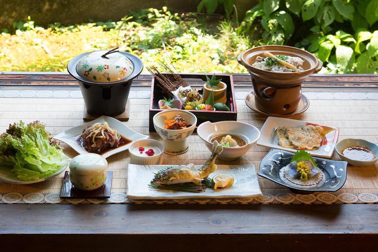 Hitoyoshi Ryokan מראה חיצוני תמונה